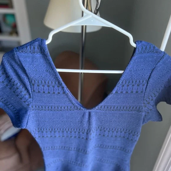 Francesca’s Blue Rain Dress short sleeve Sz M - Picture 6 of 8